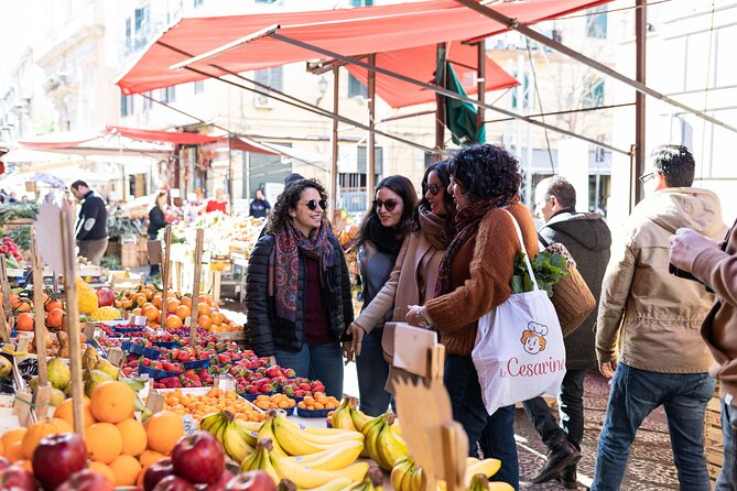 Cesarine: Half-day Market Tour & Cooking Class in Florence - Logistics & Provider