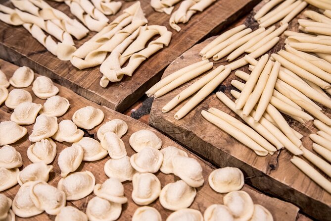Cesarine: Pasta & Tiramisu Class at Locals Home in Palermo - Cesarina Homes