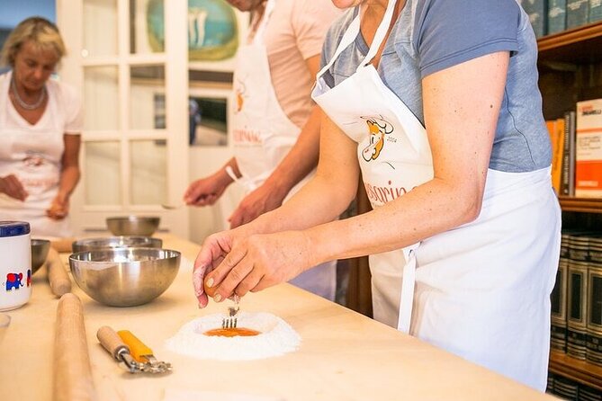 Cesarine: Small Group Pasta and Tiramisu Class in Como - Additional Info