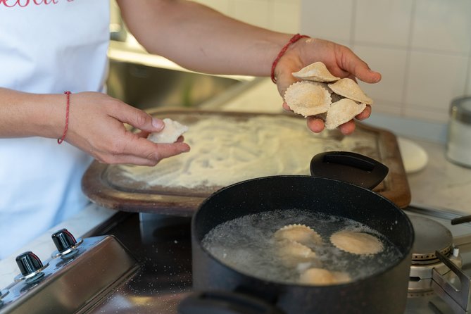 Cesarine: Small Group Pasta and Tiramisu Class in Lake Garda - Background