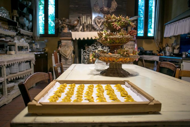 Cesarine: Small Group Pasta and Tiramisu Class in Modena - Minimum Number of Travelers Required