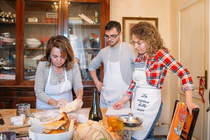 Cesarine: Small Group Pasta and Tiramisu Class in Procida - Background