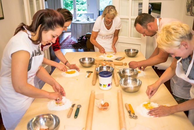 Cesarine: Small Group Pasta and Tiramisu Class in Verona - Experience Details
