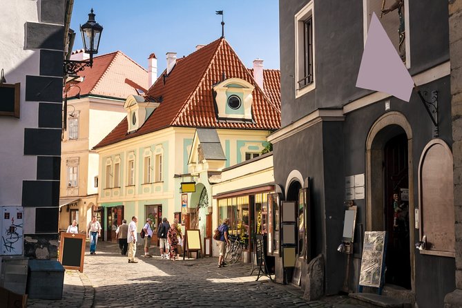 Cesky Krumlov Small-Group Day Trip From Vienna - Itinerary Overview