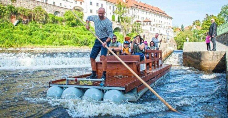 Český Krumlov: Wooden Raft River Cruise - Experience Details