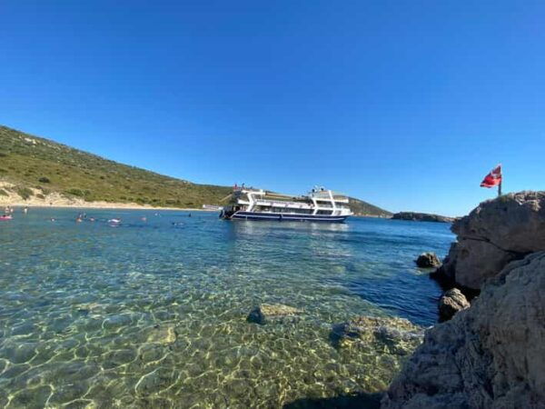 Cesme: Islands and Bays Boat Trip With BBQ Lunch - Booking Options