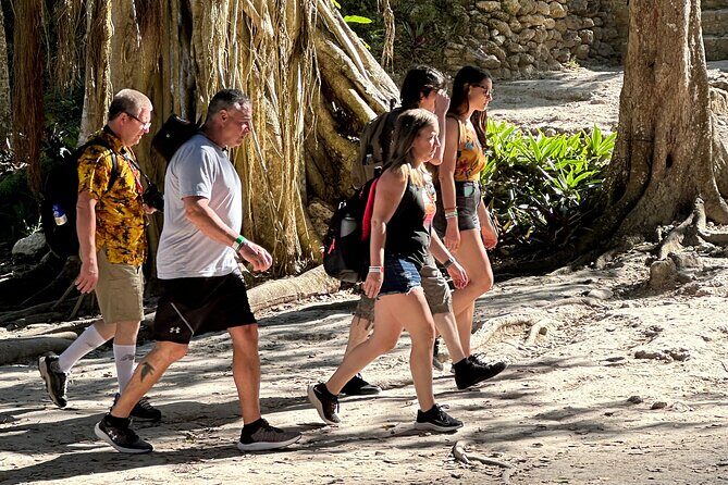Chacchoben Mayan ruins with tour guide - Value and Pricing