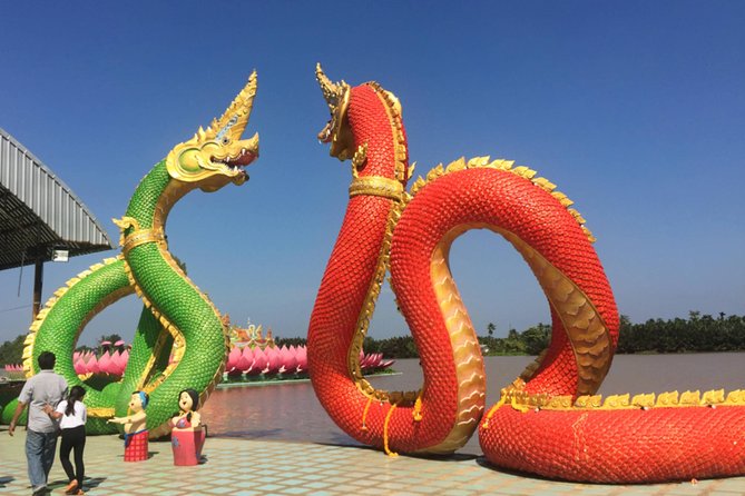 Chachoengsao One Day Trip From Bangkok : Historic Market and Buddhist Temples - Visiting the Famous Buddhist Temples in Chachoengsao