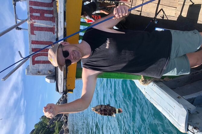 CHAM ISLAND - FISHING - SNORKLING - RELAXING by Private Speedboat - Tour Directions