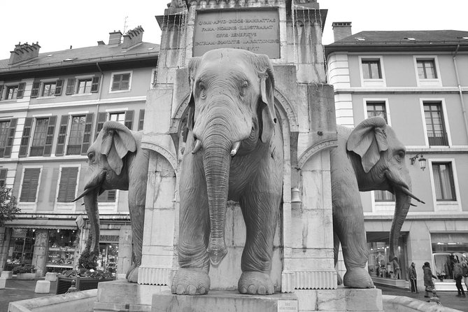 CHAMBERY Private Walking Tour of Chambéry Historical Center - Historical Significance of Chambéry