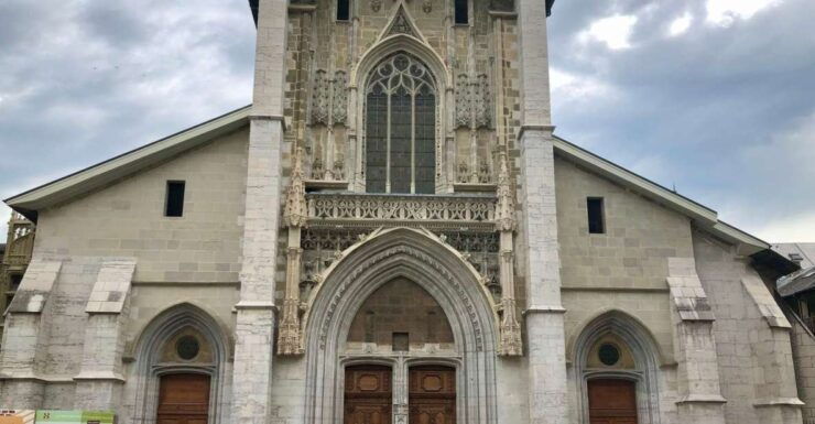 Chambery: Self-Guided Walking Tour With Smartphone App - Booking Information
