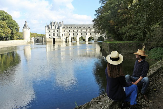 Chambord, Chenonceau Chateaux Small Group With Lunch  - Tours - Cancel 24H Prior & Full Refund - Positive Feedback on the Tour Guide