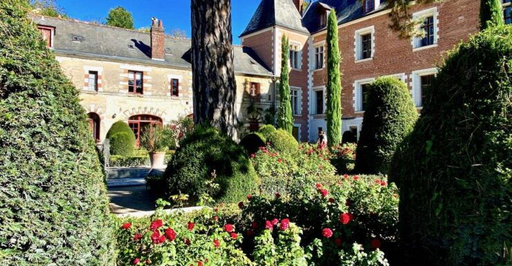 Chambord, Chenonceau, Da Vinci Castle Small Group From Paris - Tour Details