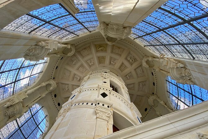 Chambord, Chenonceau, Da Vinci Castle Small Group Trip From Paris - Lowest Price Guarantee