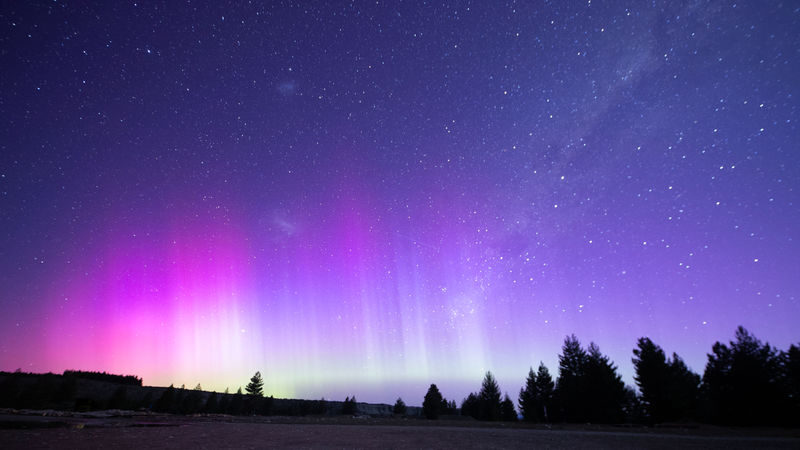 Chameleon Stargazing Guided Tour in Lake Tekapo - Start with the southern sky, not just the telescope