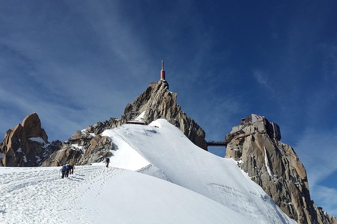 Chamonix and Mont Blanc Guided Day Trip From Geneva - Logistics and Organization