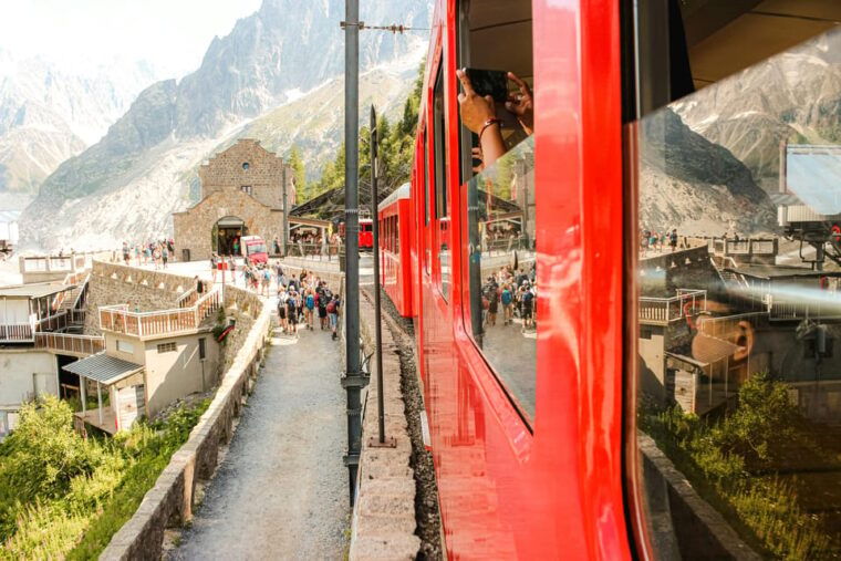 Chamonix: Guided Tour to the Aiguille Du Midi and Montenvers - Starting Point and Meeting Information