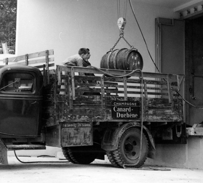 Champagne: Canard-Duchêne Champagne House Tour - Booking Details