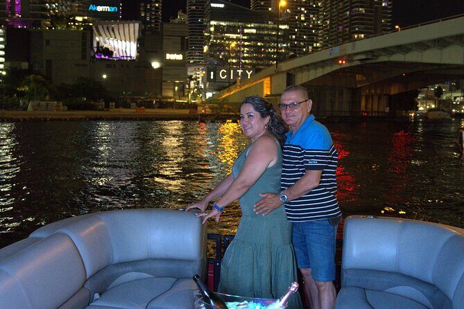 Champagne City Lights Boat Tour with Photoshoot - Good To Know
