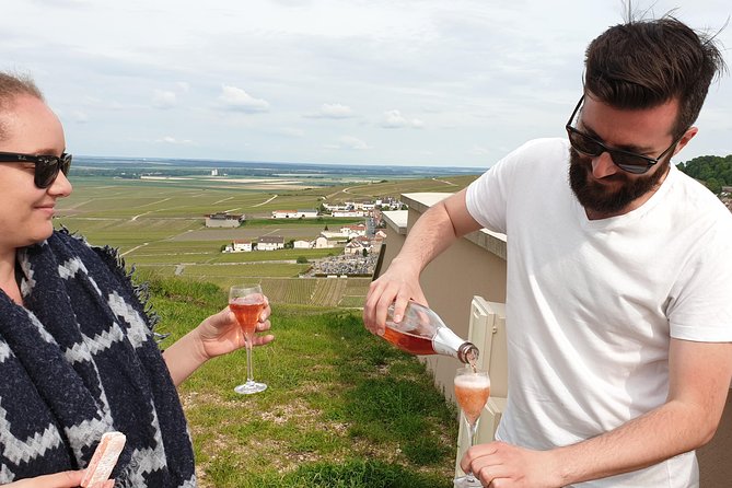 Champagne Half-Day Tour - Meeting and Pickup Information