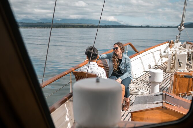 Champagne Sightseeing Cruise on Lake Te Anau - Timing, Cancellation, and Refund Policy