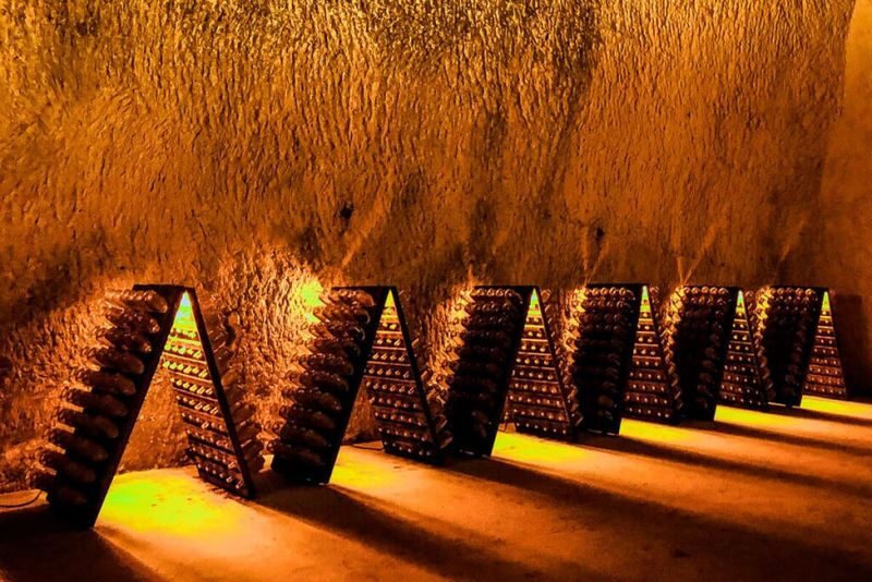 Champagne Tasting Tour in Champagne and Reims from Paris - Champagne cellars and a changing house list