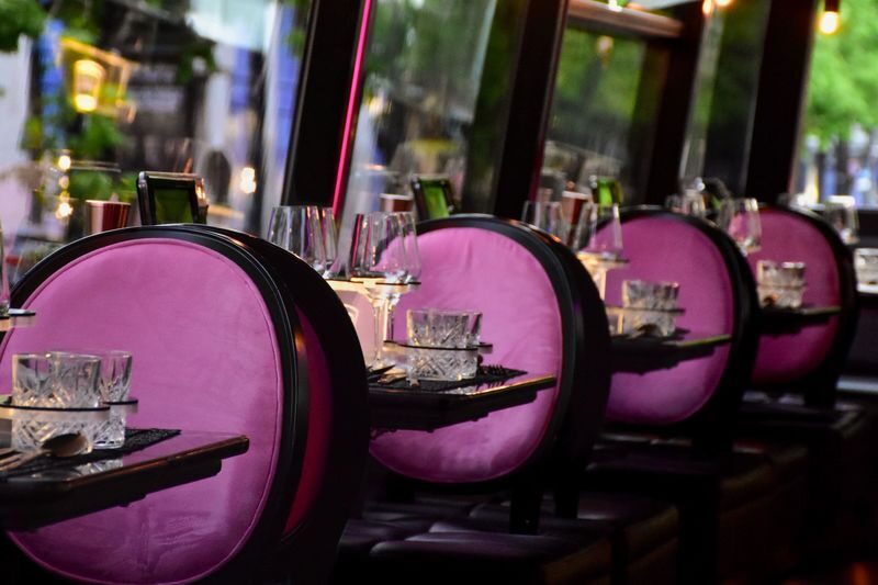 Champs-Elysees Bus Dining and Sightseeing Experience in Paris - What’s on the three-course French menu