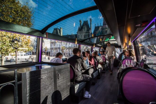 Champs Elysées Toqué Bus Lunch With a Glass of Champagne - Helpful Features of the Activity