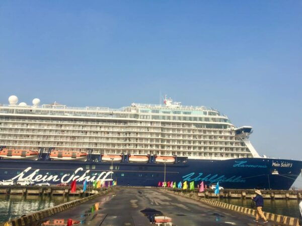 Chan May Port: Da Nang or Hoi An Private Transfer by Car - Important Travel Recommendations