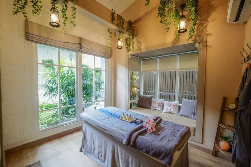 Chan & Yupa Wellness Spa Experience in Bangkok - Booking, timing, and getting there