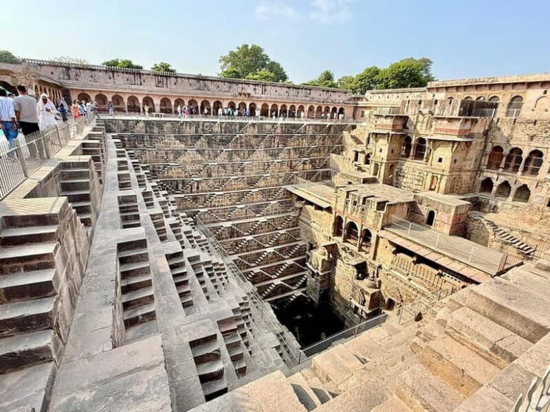 Chand Baori Stepwell tour with english speaking guide - Good To Know