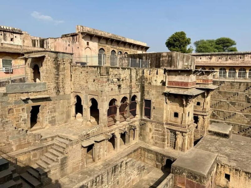 Chand Baori Stepwell tour with english speaking guide - Practical Details and What to Expect