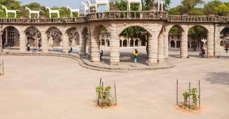 Chandigarh Walking Tour (2 Hours Guided Walking Tour) - Tour Overview