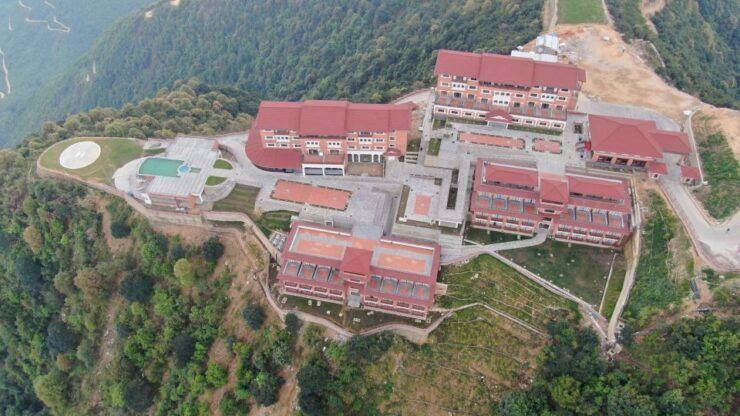 Chandragiri: 1-Day Hike - Highlights