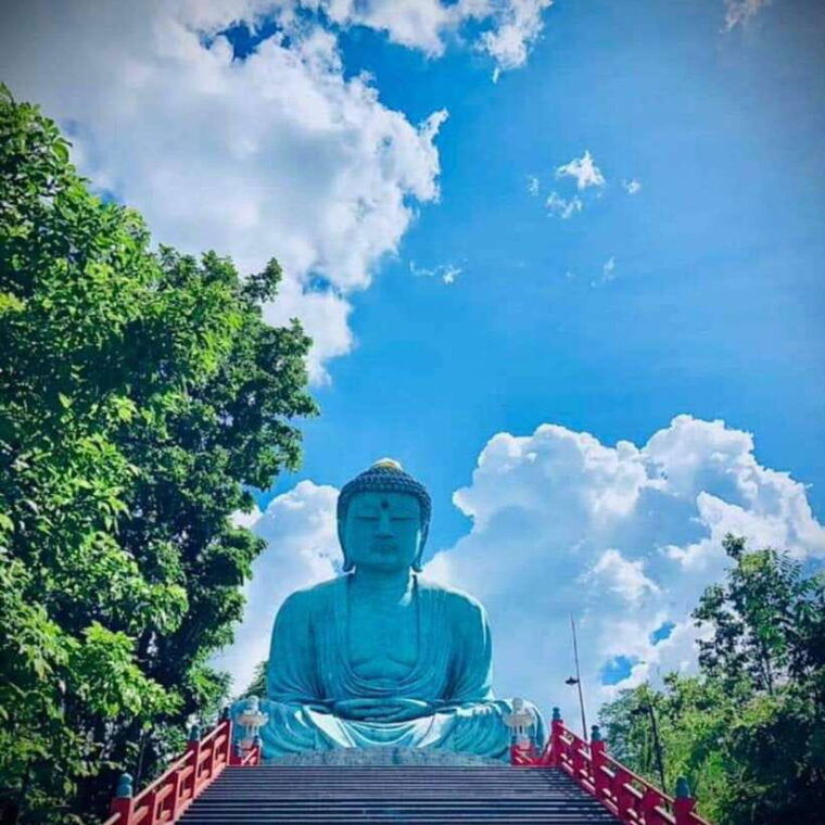 Chang Mai: Unseen in Thailand Wat Chaloemprakiat Lampang - Customer Reviews