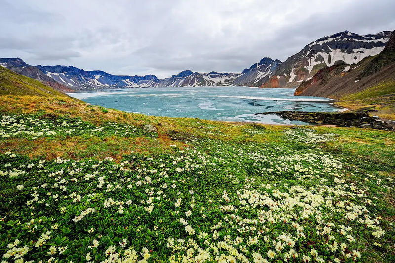 Changbai Mountain - Waterfalls, forests, and volcanic features