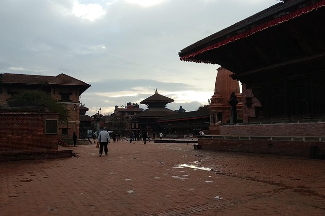 Changu Hike & Bhaktapur Day Tour - Meeting and Pickup Information