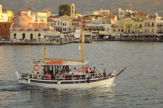 Chania: Boat Cruise to Agioi Theodoroi and Lazaretta Island - Description