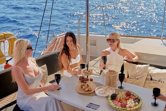 Chania Old Port All-inclusive Catamaran Cruise to Agioi Theodori - Who Is This Tour Best For?