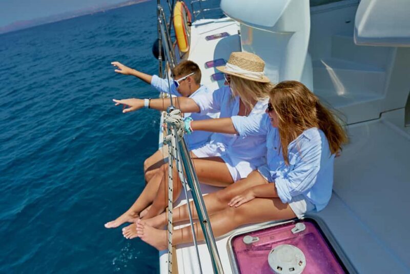 Chania Old Port: All-inclusive Catamaran Trip Agioi Theodori - The Crew and Service