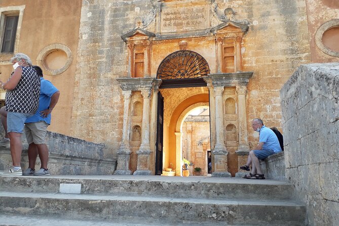 Chania: Old Town, Public Market, Hill of Prophet Elias, Agia Triada - Old Town: History and Architecture