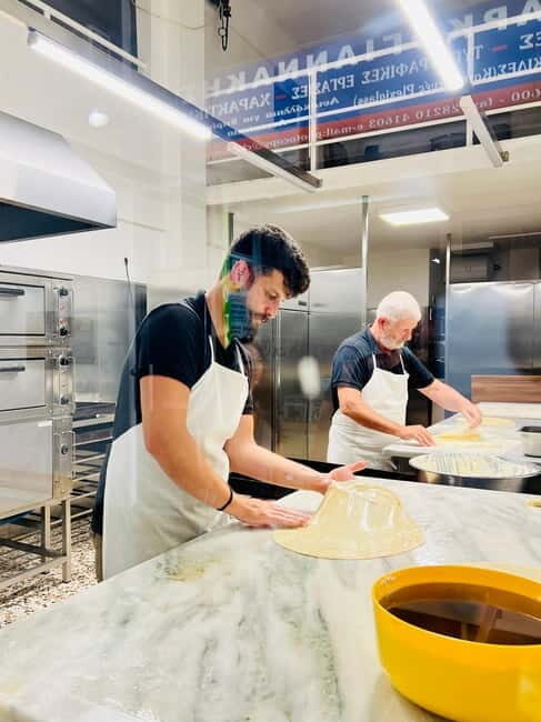 Chania Old Town: Vegetarian Food & Sightseeing Walking Tour - What makes this tour stand out?