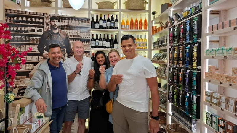 Chania Old Town: Vegetarian Food & Sightseeing Walking Tour - Practical tips and considerations