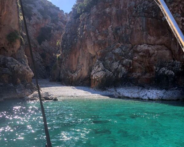 Chania: Private RIB Cruise to Balos & Gramvousa Island - Drinks and Snacks Included