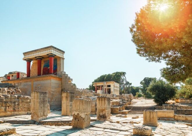 Chania/Rethymno: Knossos & Heraklion Archaeological Museum - Guide Rating