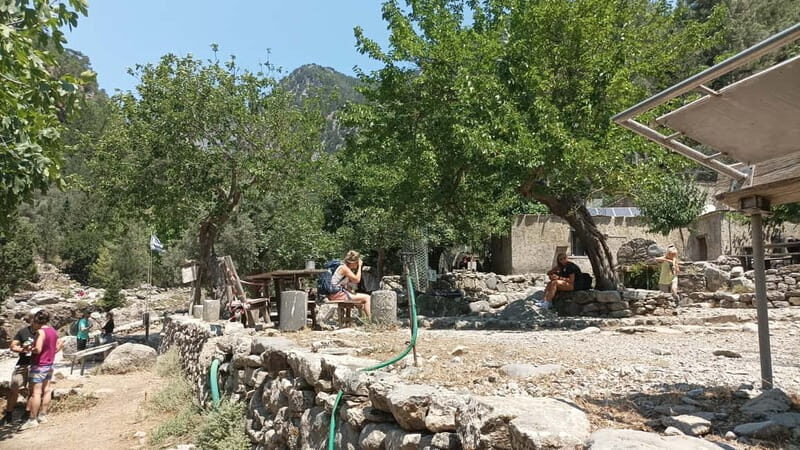 Chania: Samaria Gorge Private Transfer - A Walk Through the Gorge: What to Expect