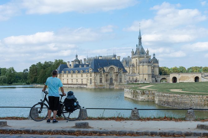Chantilly by Bike or Chantilly With Electric Bike - Location of the Meeting Point in Chantilly