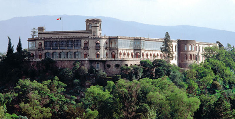 Chapultepec Castle & Anthropology Museum tour - Inside Chapultepec Castle’s marble halls