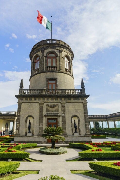 Chapultepec Castle: Private Tour Museum & Park + Transport - Good To Know