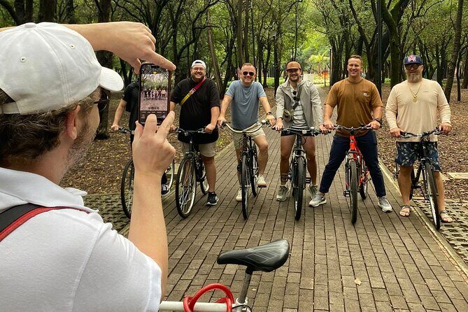 Chapultepec Park and Ferris Wheel Bike Tour - FAQs